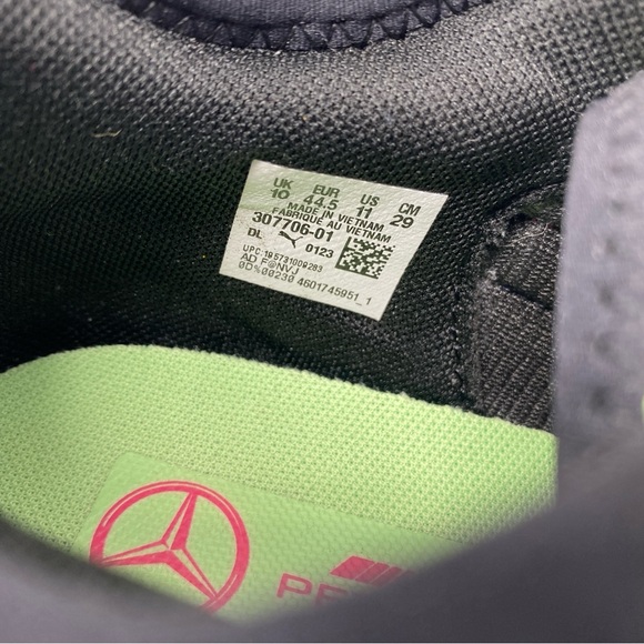 Puma Mercedes Benz AMG Petronas Formula One Team Nitro Men’s Size 11 - Picture 8 of 9